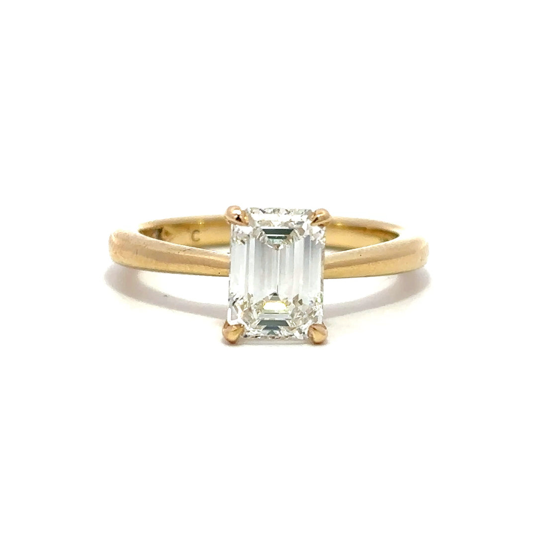 Solitaire Ring (Emerald) - 14k Yellow Gold 1.52ct #12126