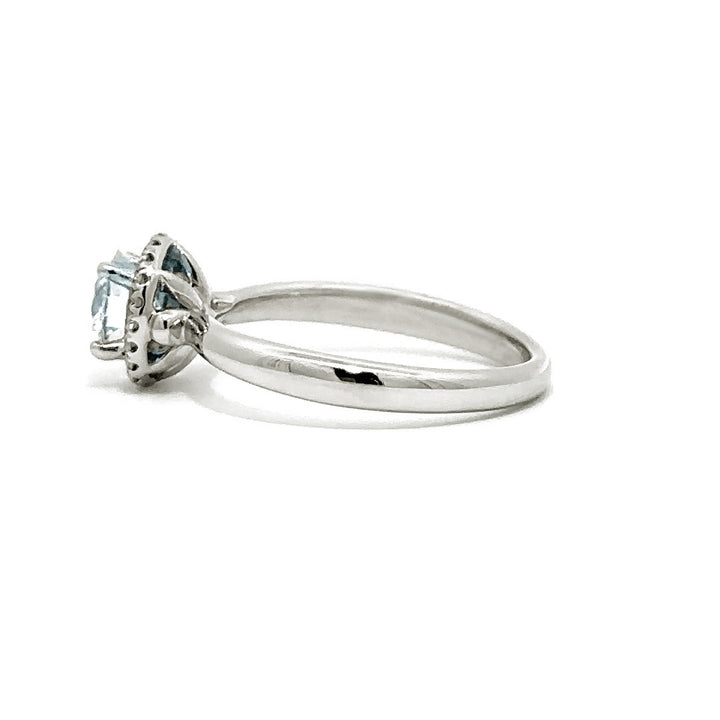 Halo Ring (Round) - 18k White Gold 0.77ct #10749