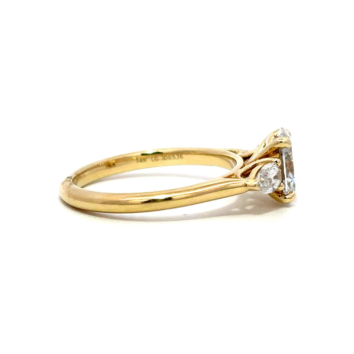 Three-Stone Ring (Oval &  Pear) - 14k Yellow Gold 1.00ct #12134