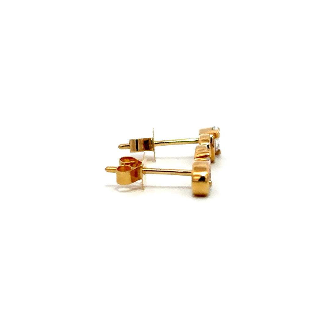 Flourishan Cluster Stud Earrings (Pear & Round) - 18k Yellow Gold #12920