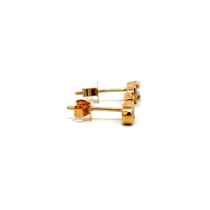 Flourishan Cluster Stud Earrings (Pear & Round) - 18k Yellow Gold #12920