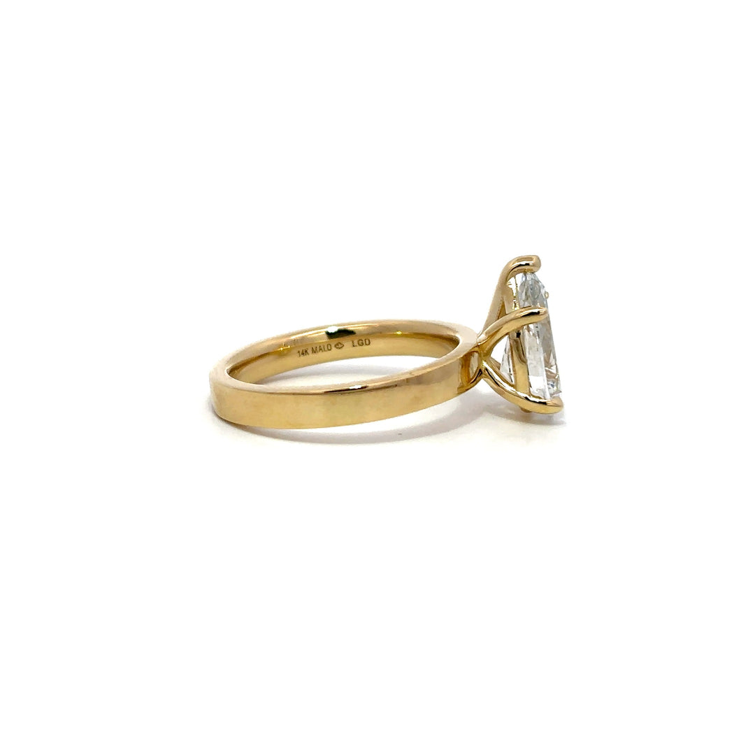 Solitaire Wide Band Ring (Pear) - 14k Yellow Gold 2.00ct #12946