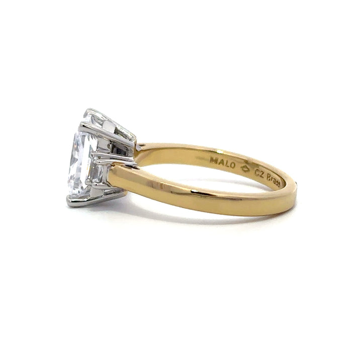 Three Stone Ring - Emerald Side Diamonds #13280