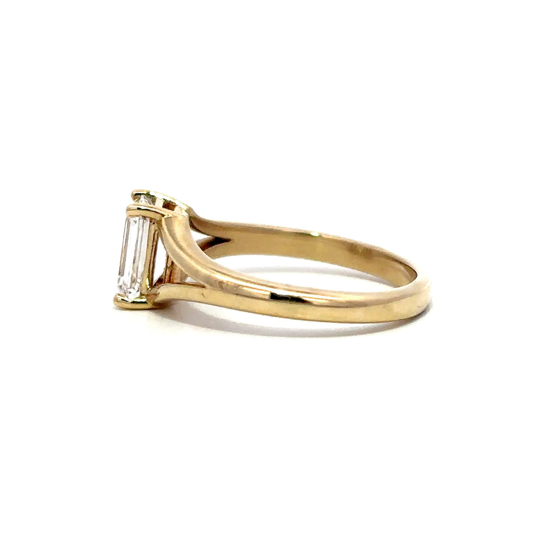 Split Shank Ring (Emerald) - 14k Yellow Gold 1.03ct #13419