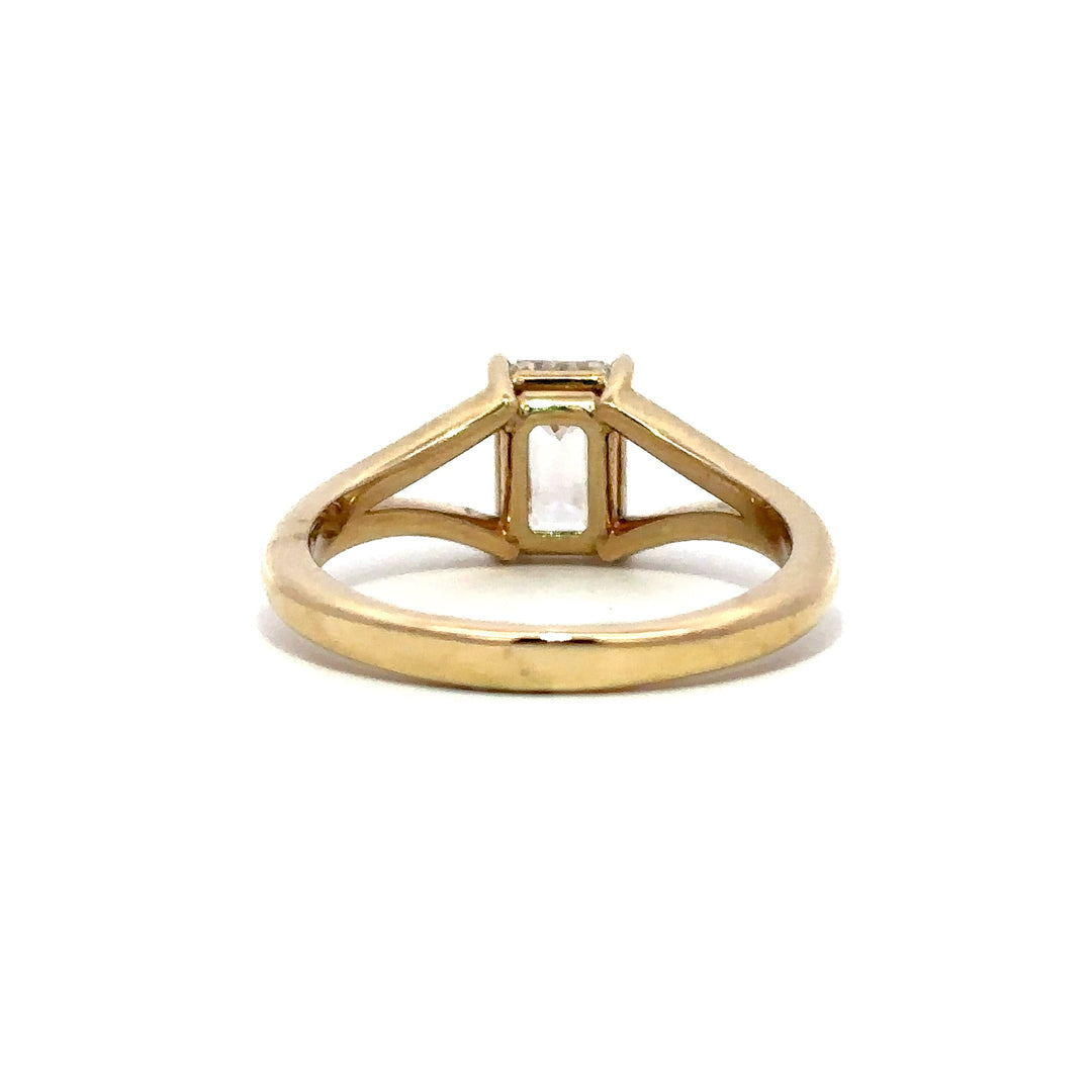 Split Shank Ring (Emerald) - 14k Yellow Gold 1.03ct #13419